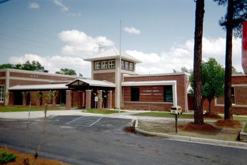 R.E. Davis Elementary School